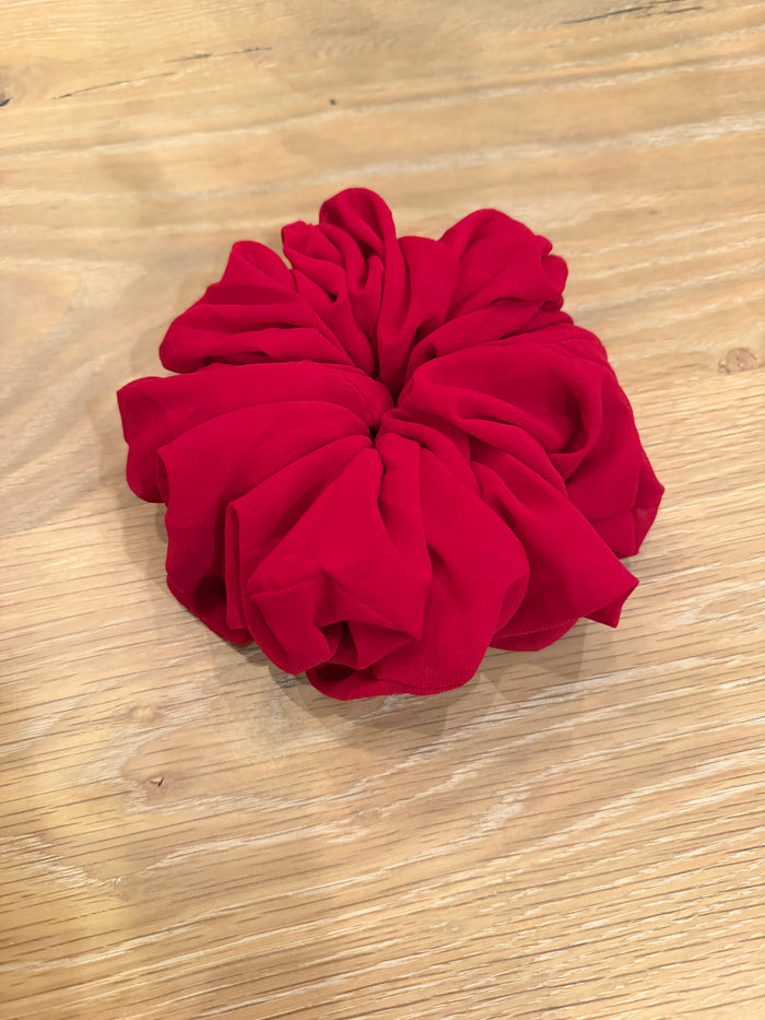 JUMBO SCRUNCHIES: DARK RED