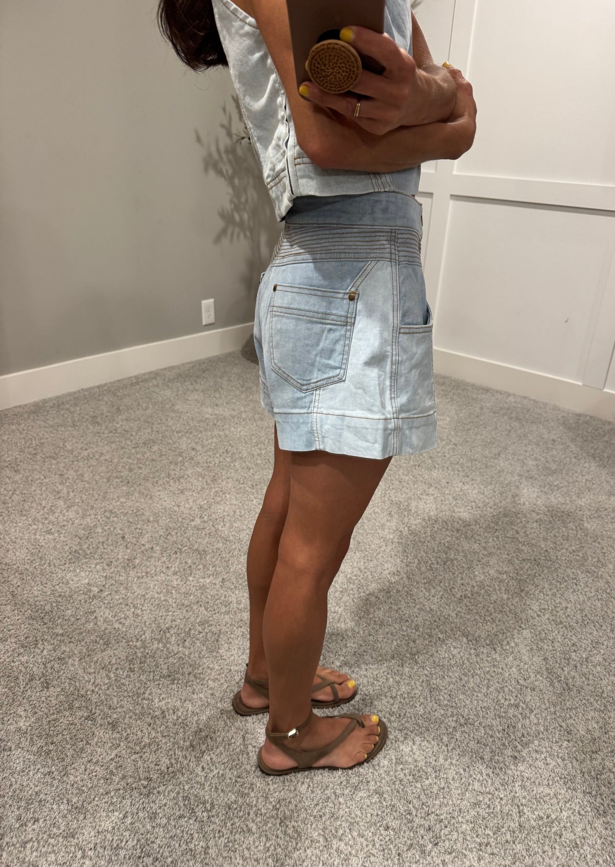 Willa DENIM COLOR BLOCKED SHORTS | Color Block