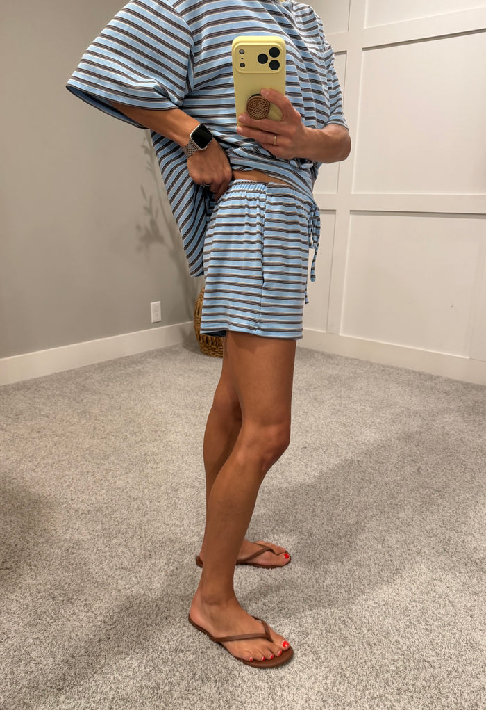 Coffee Run Striped Shorts | Blue