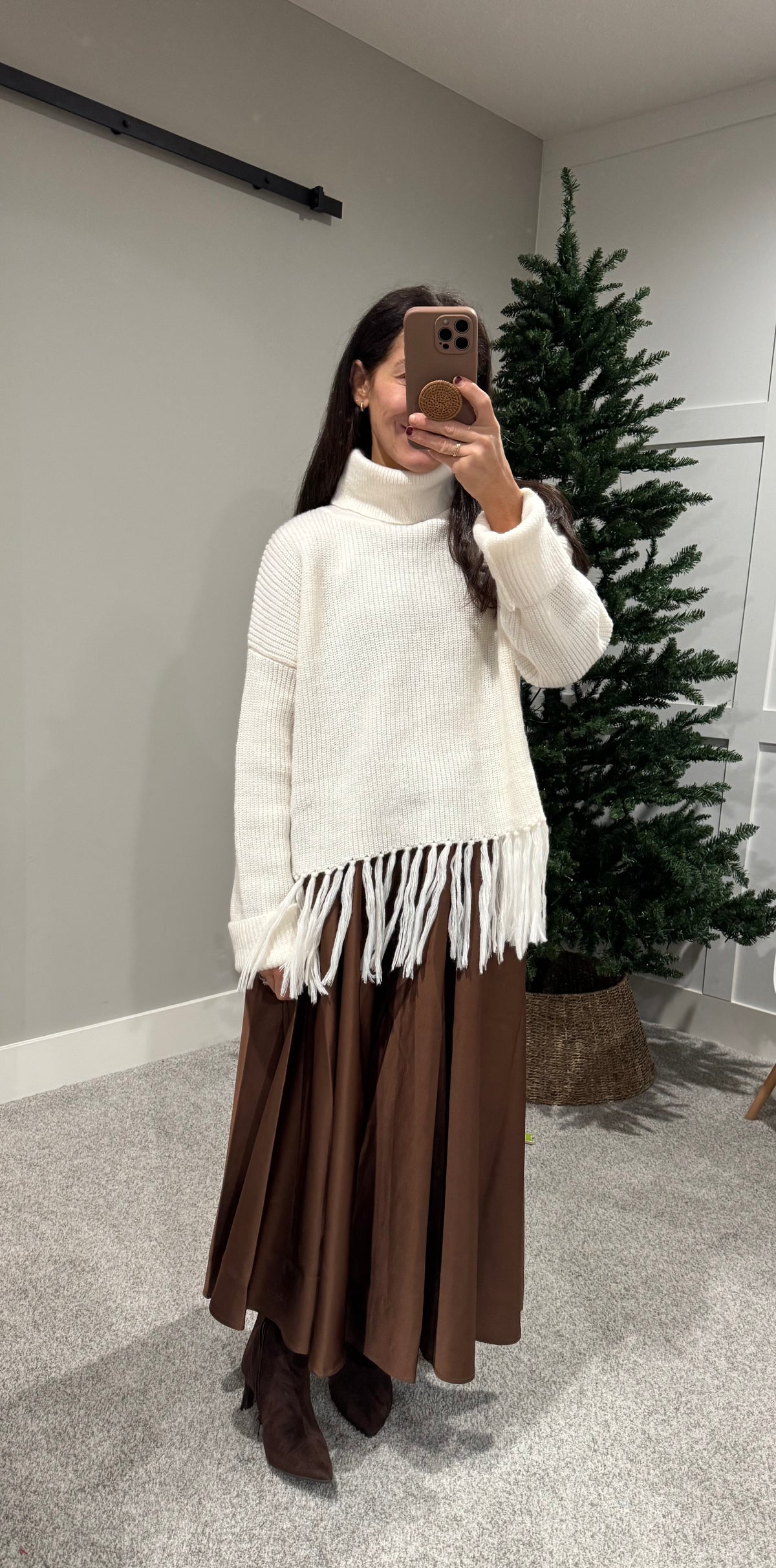 Fringe Hem Sweater | Powder