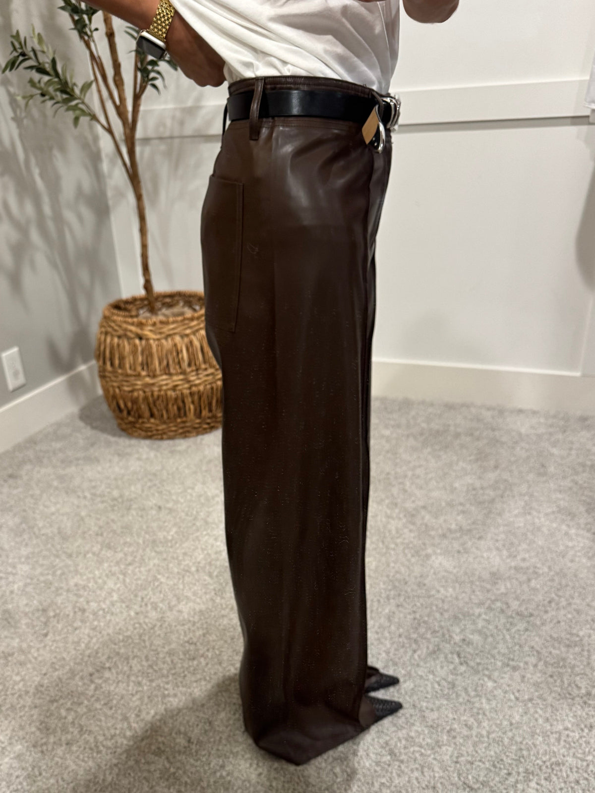 Pintuck Wide Leg Faux Leather Pant | Brown