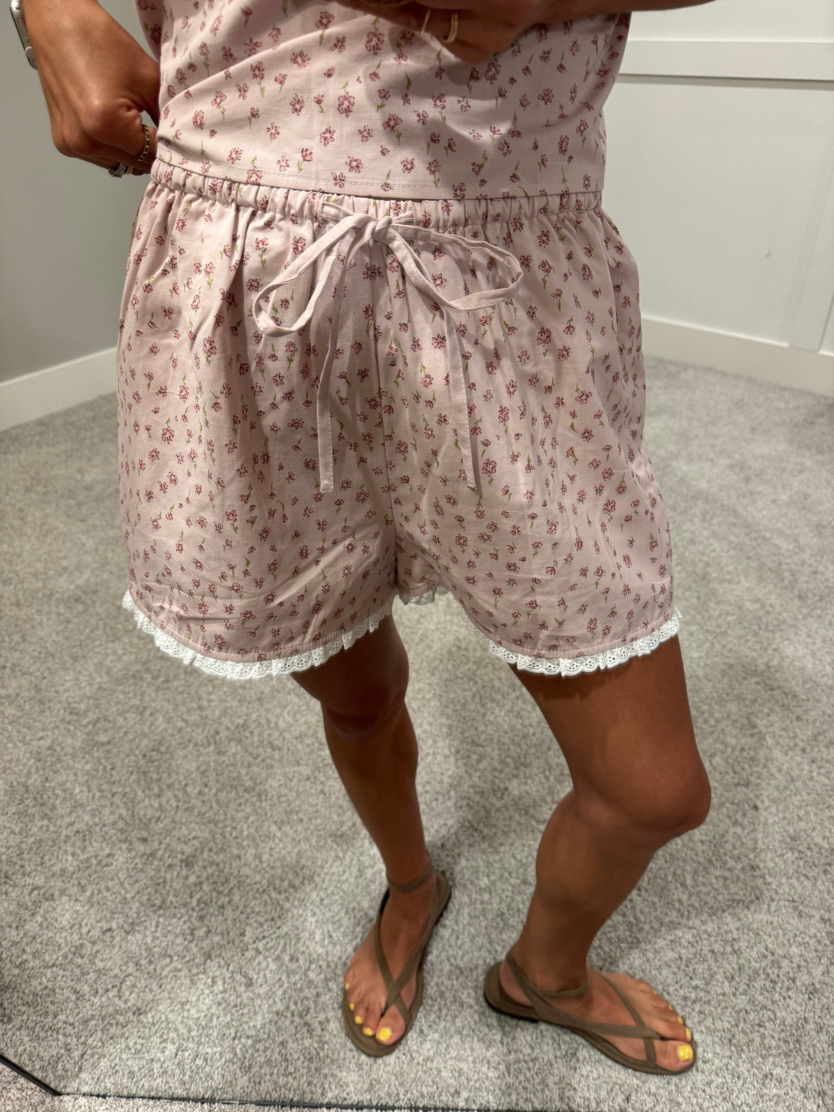 Mauve Ditsy Floral Set