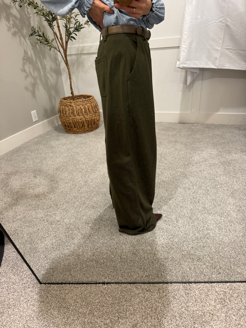Tailored Wide Leg Knit Sweatpants | Olive