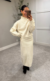 Textured Sweater & Skirt Set | Cream