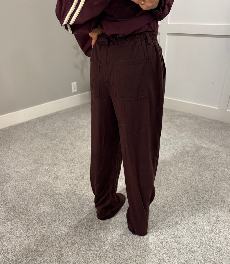 Tailored Wide Leg Knit Sweatpants | Maroon