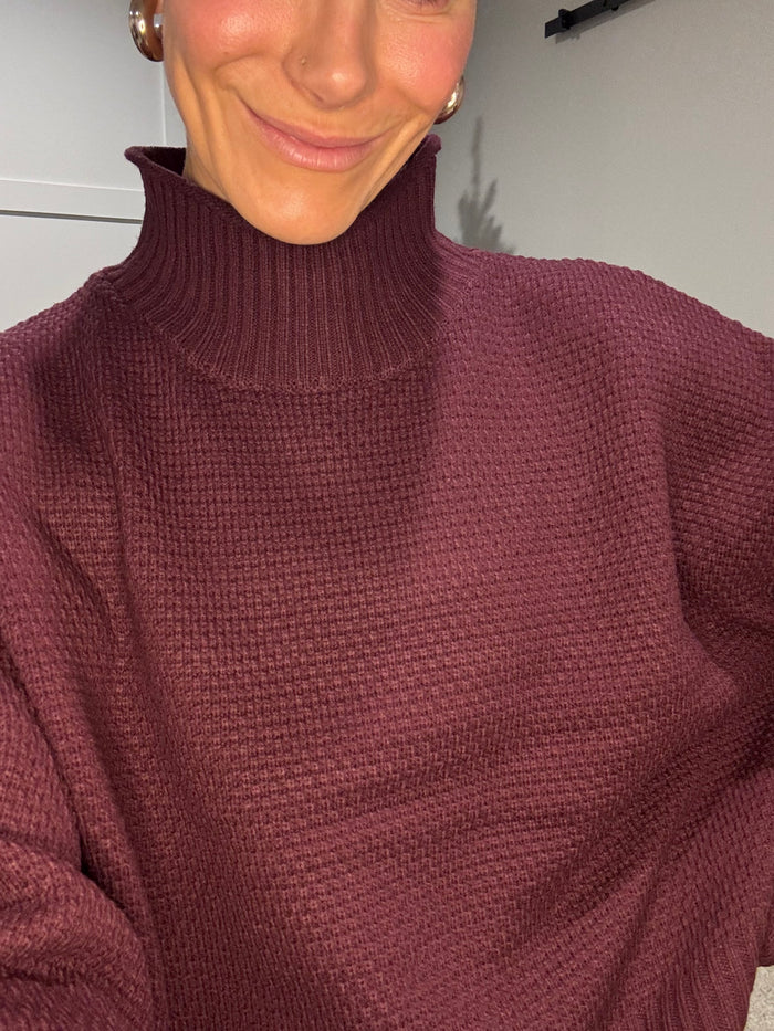 Textured Knit Sweater | Dark Cherry