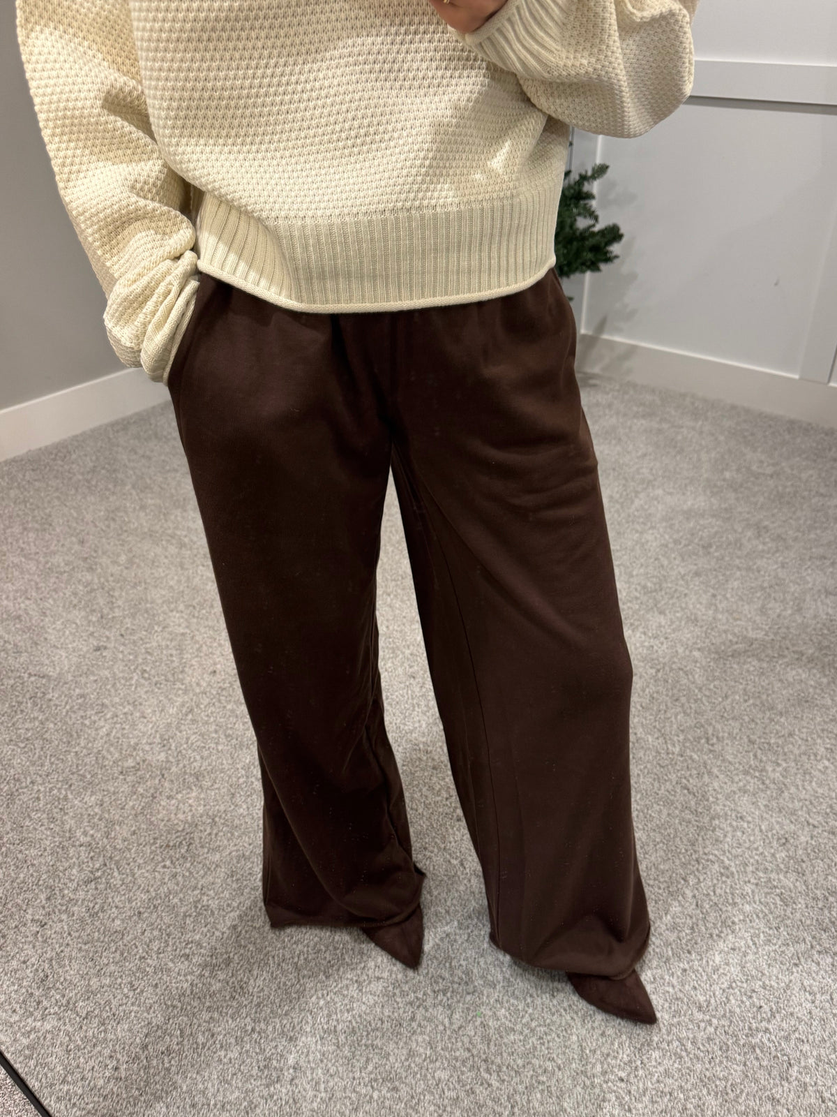 Wide Leg Sweatpants | Chocolate Brown