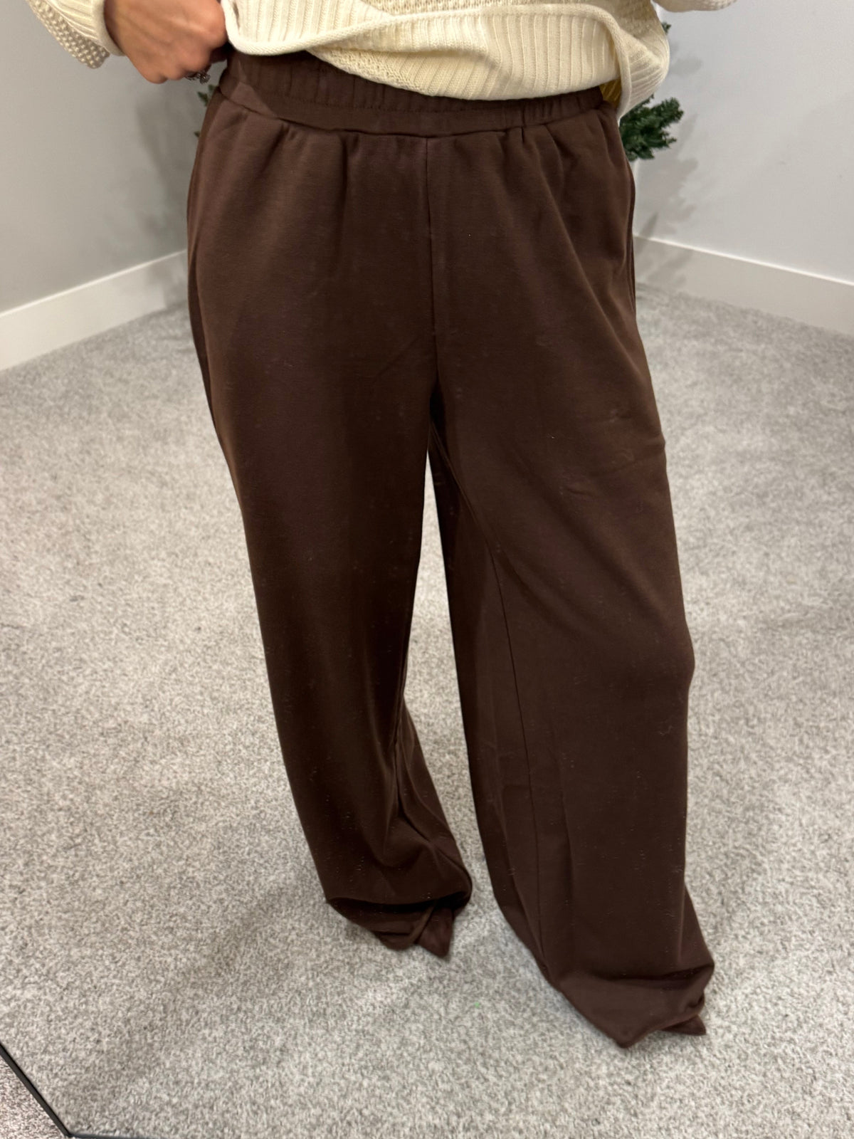 Wide Leg Sweatpants | Chocolate Brown