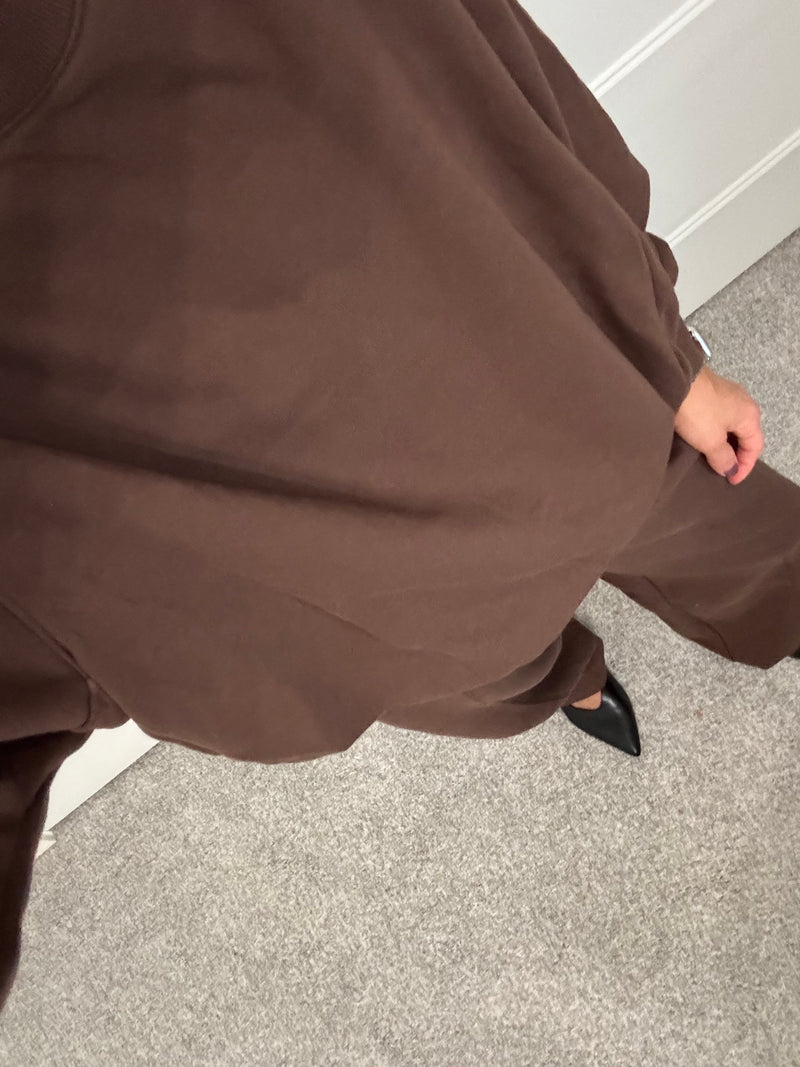 Bubble Hem Sweatshirt | Chocolate Brown