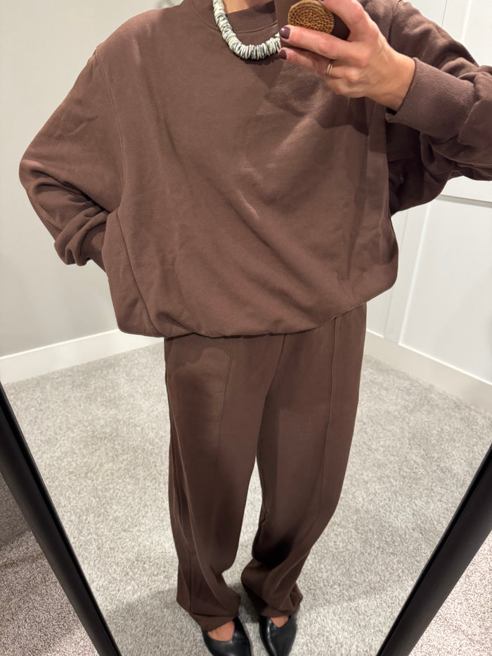 Bubble Hem Sweatshirt | Chocolate Brown