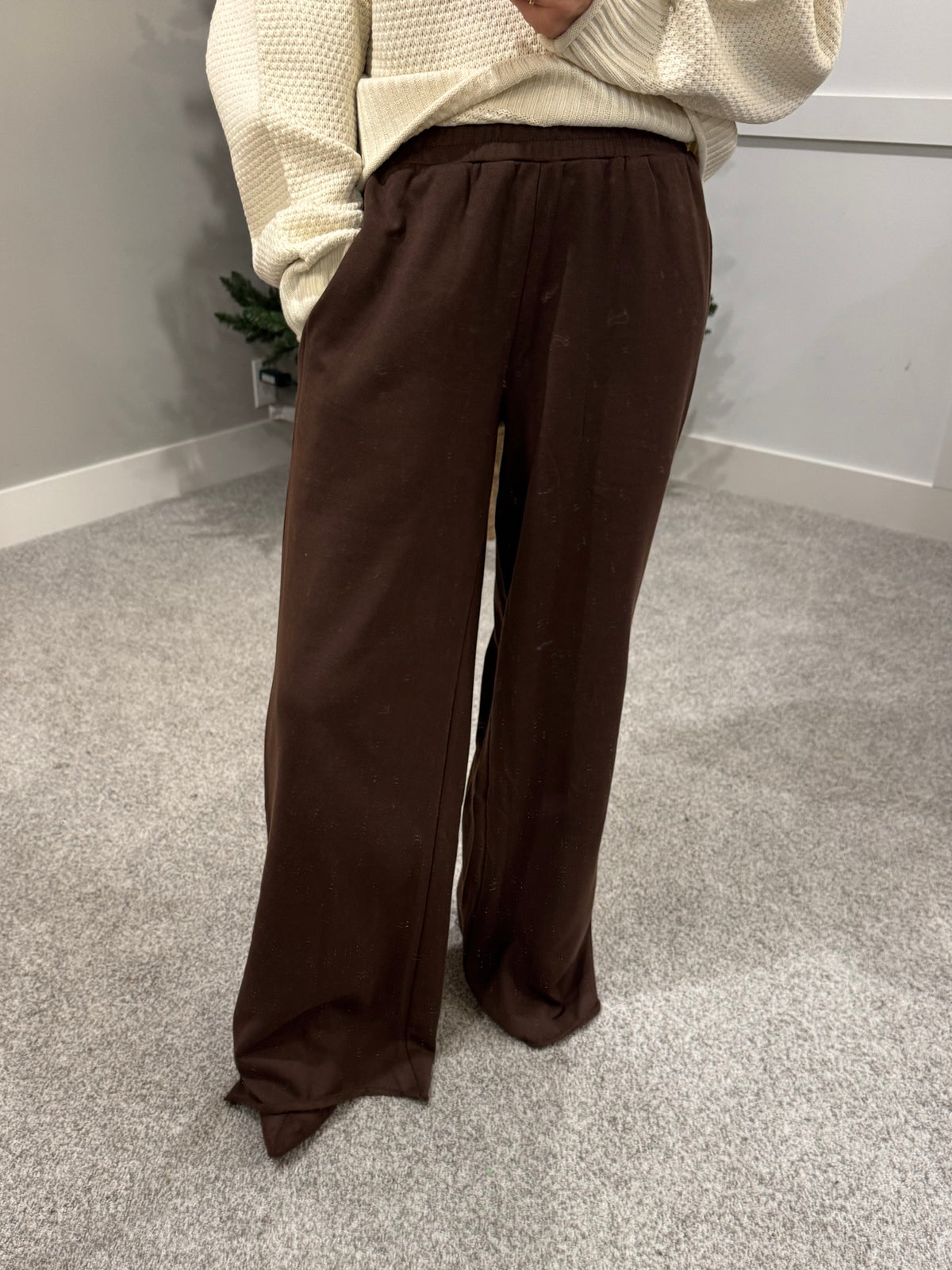 Wide Leg Sweatpants | Chocolate Brown