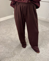 Tailored Wide Leg Knit Sweatpants | Maroon