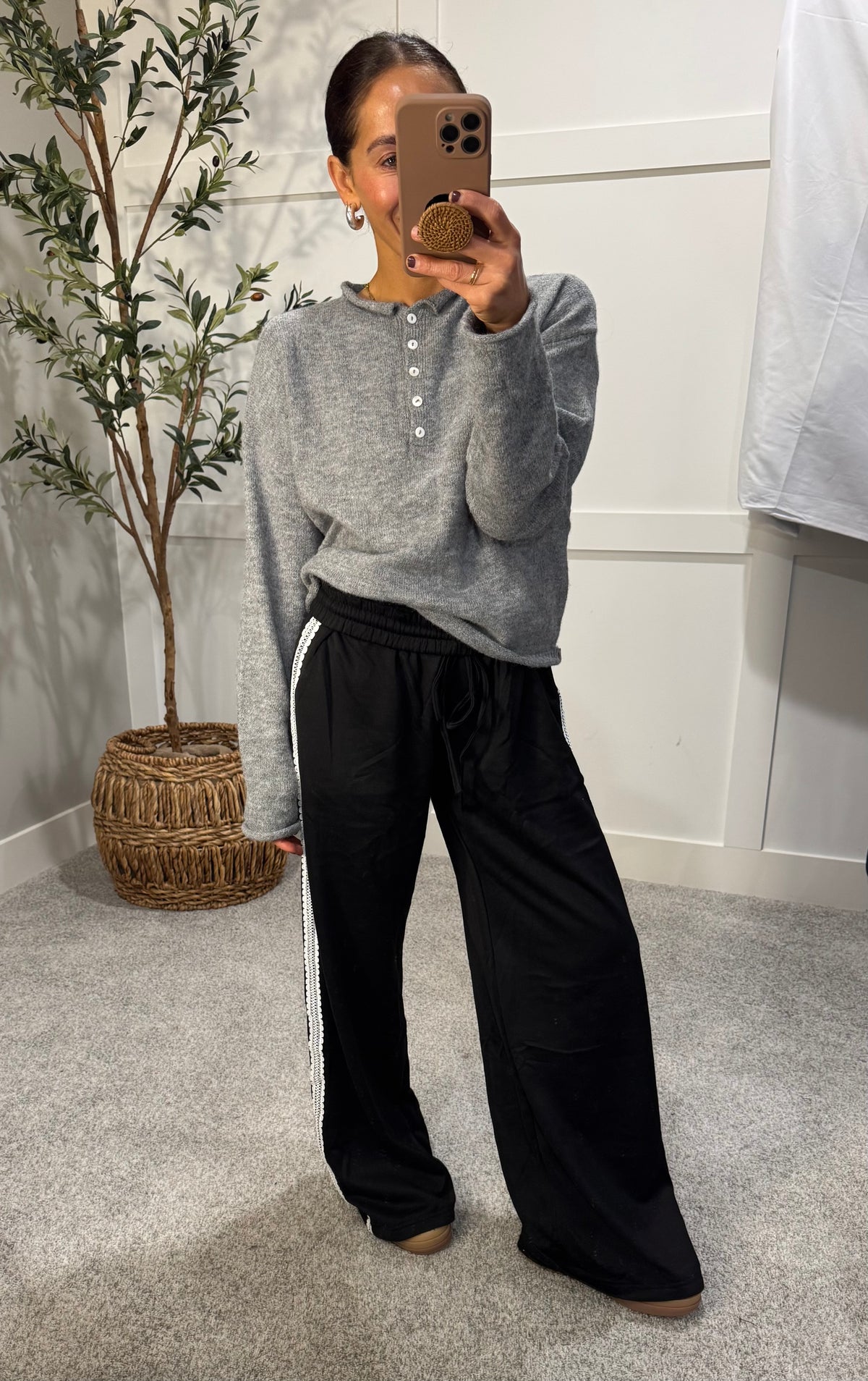 Zola Henley Sweater | Heather Gray